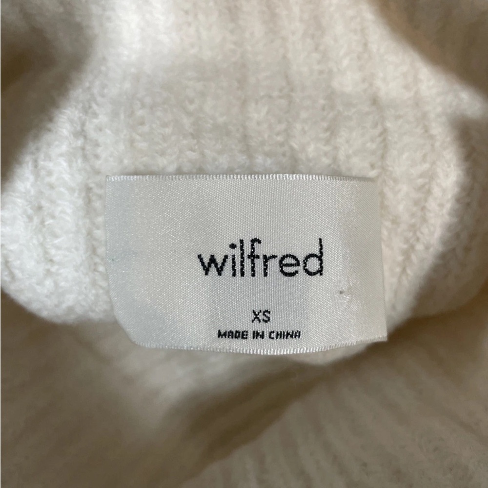 Wilfred 100% Merino Wool Cropped Sweater - Picture 4 of 6
